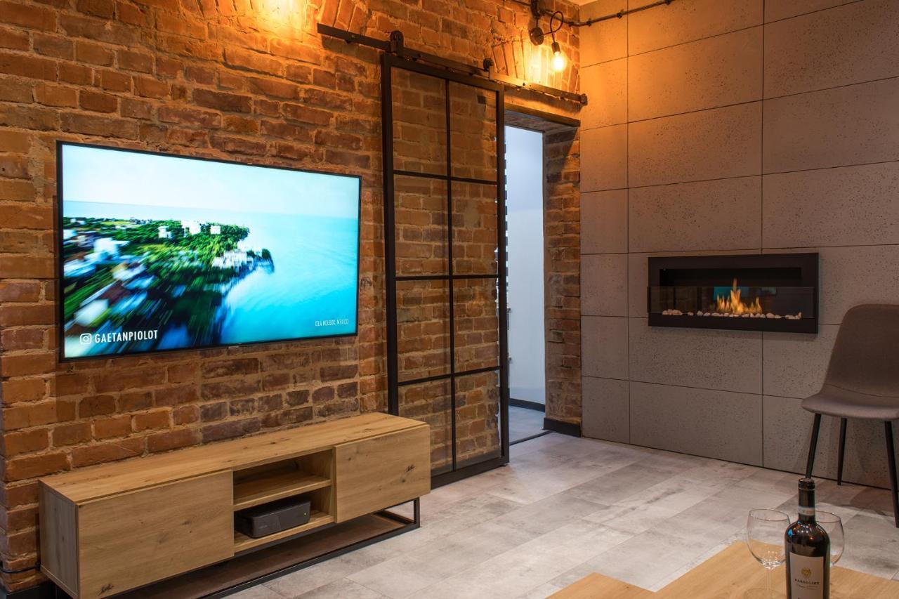 Apartament Black Loft Ныса Экстерьер фото