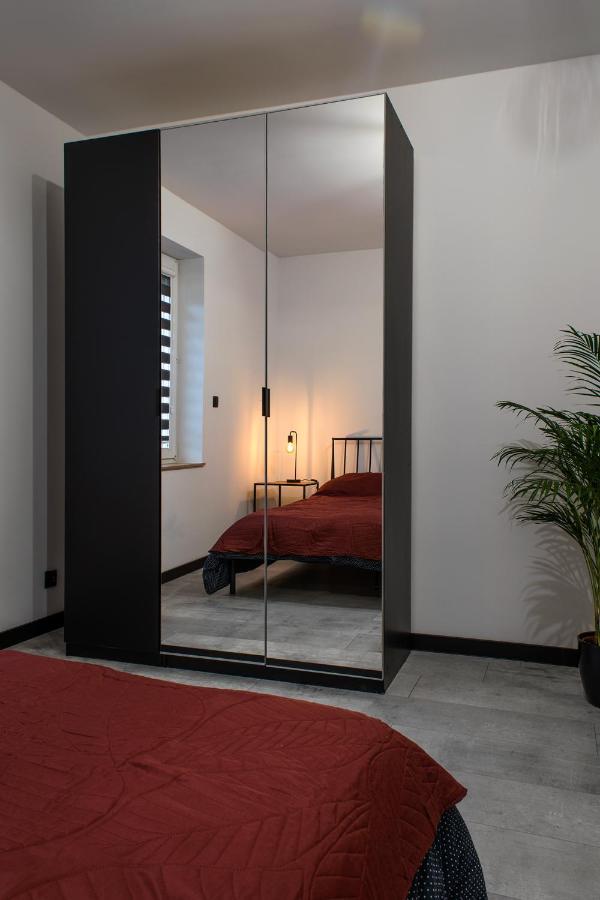 Apartament Black Loft Ныса Экстерьер фото